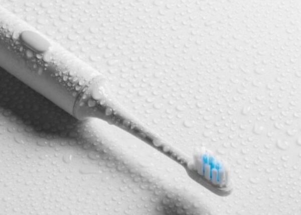 旋轉式電動牙刷