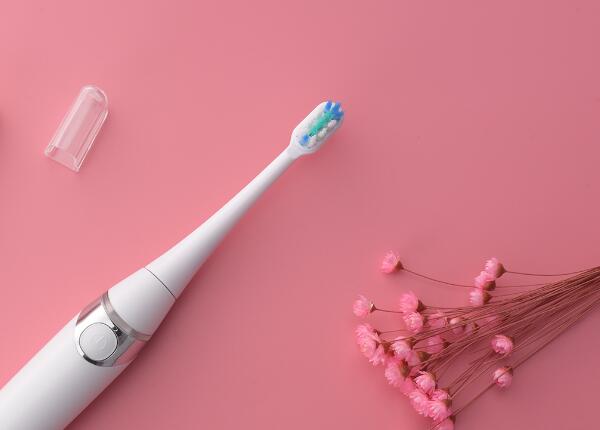 電動(dòng)牙刷怎么清洗？電動(dòng)牙刷清潔方法操作流程，一篇全覽！