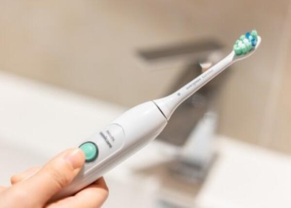 敏感牙齒電動(dòng)牙刷選擇