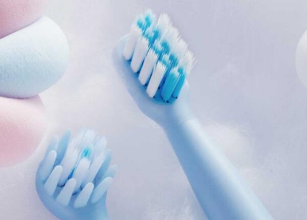 選擇適合兒童電動牙刷要點 選擇適合兒童電動牙刷要點