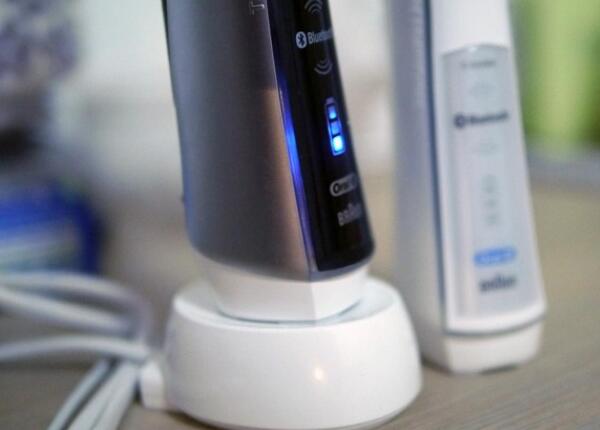 歐樂b電動牙刷充電器使用 歐樂b電動牙刷充電器使用